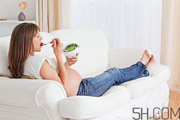 孕婦奶粉可以干吃嗎？孕婦奶粉可以喝到生嗎？