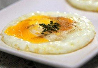 炒雞蛋可以放醋嗎？煎雞蛋可以放醋嗎？