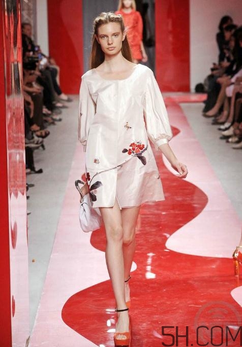 shiatzy chen衣服貴嗎？shiatzy chen服裝價(jià)位