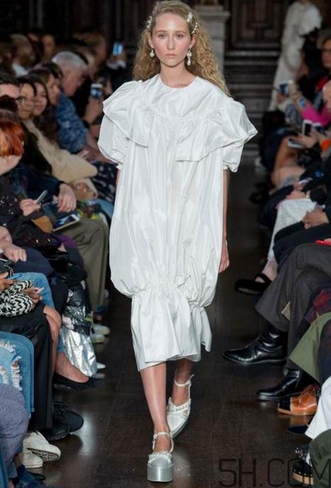 simone rocha是什么牌子？simone rocha是什么檔次？