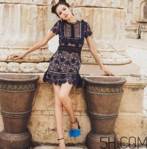 self-portrait什么價(jià)位？self-portrait裙子貴嗎？