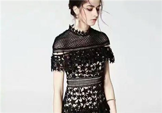 self-portrait什么價(jià)位？self-portrait裙子貴嗎？