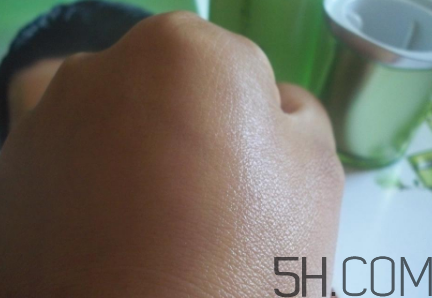 百雀羚水嫩倍現(xiàn)保濕精華乳液多少錢(qián)_價(jià)格 百雀羚水嫩倍現(xiàn)保濕精華乳液多少錢(qián)_價(jià)格