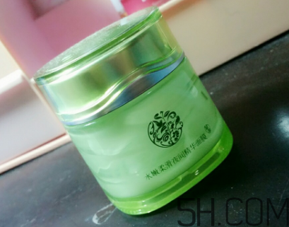 百雀羚水嫩柔滑夜間精華面膜使用方法_怎么用 百雀羚水嫩柔滑夜間精華面膜使用方法_怎么用