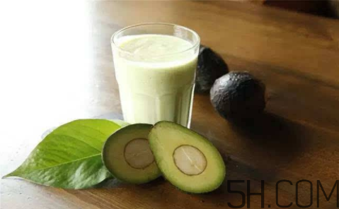 牛油果豐胸多長(zhǎng)時(shí)間吃一次？牛油果怎么吃能豐胸？