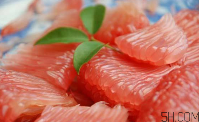 紅心柚子是熱性還是涼性？紅心柚子是染色的嗎？