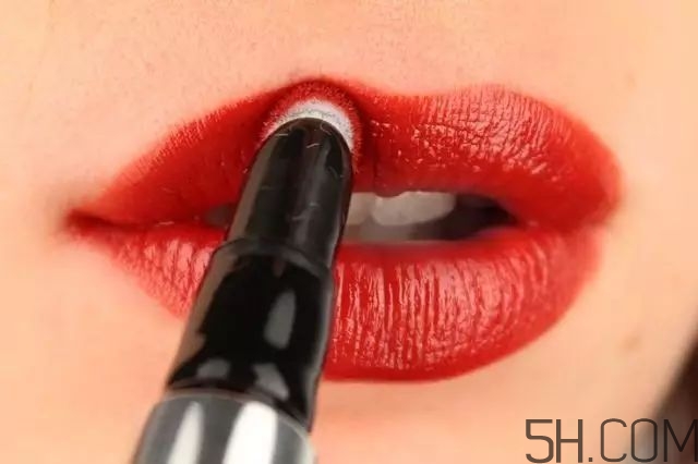 楓葉色彩妝有哪些_口紅楓葉紅是什么顏色 楓葉色彩妝有哪些_口紅楓葉紅是什么顏色