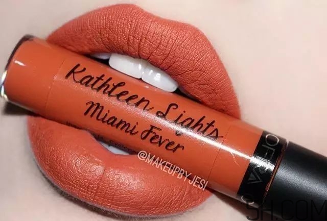 楓葉色彩妝有哪些_口紅楓葉紅是什么顏色 楓葉色彩妝有哪些_口紅楓葉紅是什么顏色