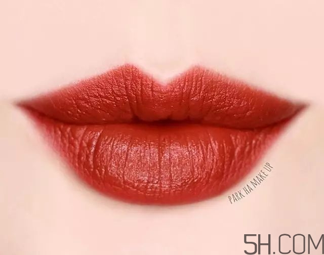 楓葉色彩妝有哪些_口紅楓葉紅是什么顏色 楓葉色彩妝有哪些_口紅楓葉紅是什么顏色