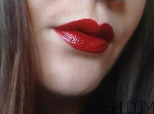 楓葉色彩妝有哪些_口紅楓葉紅是什么顏色 楓葉色彩妝有哪些_口紅楓葉紅是什么顏色