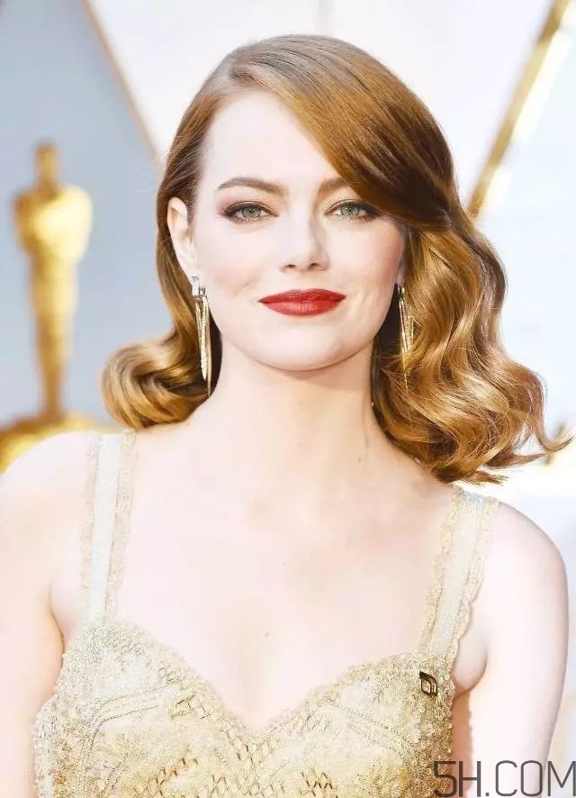 楓葉色彩妝有哪些_口紅楓葉紅是什么顏色 楓葉色彩妝有哪些_口紅楓葉紅是什么顏色