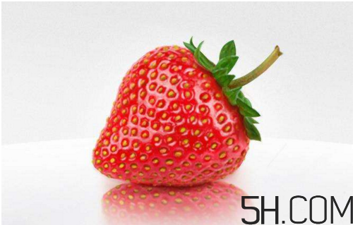 草莓發(fā)霉還能吃嗎？吃草莓的注意事項(xiàng)