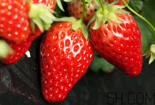 草莓如何清洗？草莓的挑選技巧
