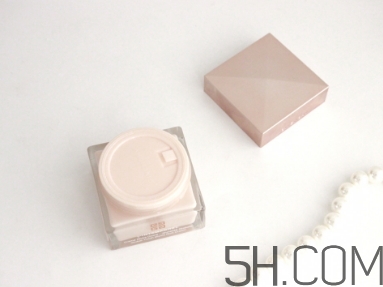 紀梵希少女面霜怎么樣？紀梵希少女面霜適合什么年齡