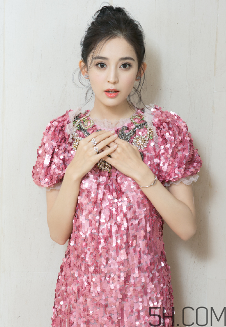 地包天可以做烤瓷牙嗎？地包天可以整牙嗎？