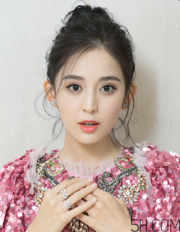 嘟嘟唇是打玻尿酸嗎？嘟嘟唇是怎么做的？