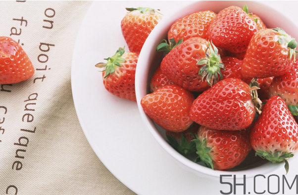 經(jīng)期吃草莓要注意什么？草莓可以放冰箱幾天？