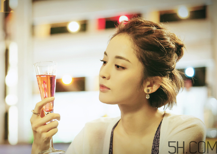 蘋果肌下垂還會(huì)恢復(fù)嗎？蘋果肌下垂怎么提上去？