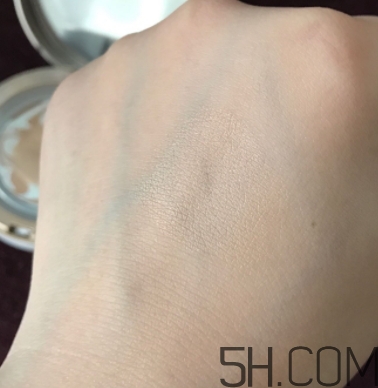 水粉霜是什么？水粉霜是粉底液嗎？