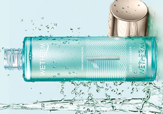 爽膚水和柔膚水的區(qū)別_爽膚水和柔膚水哪個(gè)好