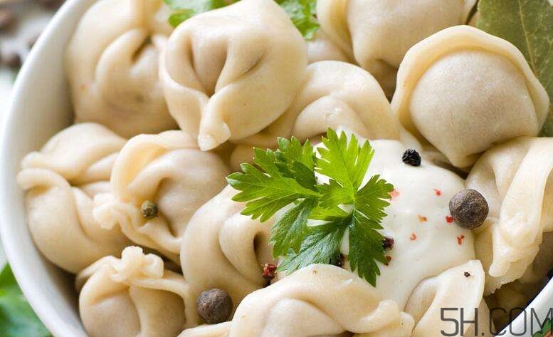 煮餃子開鍋煮皮還是餡？煮餃子蓋不蓋鍋蓋？