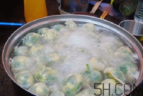 煮餃子怎么煮不破皮？煮餃子怎么看熟沒熟？