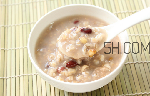 秋天喝什么粥最好？宮寒喝什么粥？