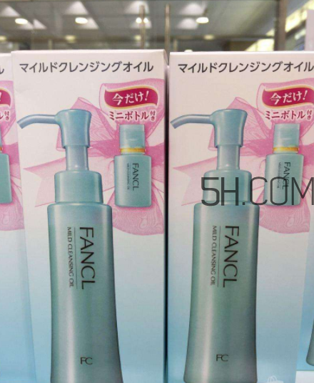 fancl卸妝油會(huì)長(zhǎng)閉口嗎？閉口是因?yàn)樾秺y油嗎？