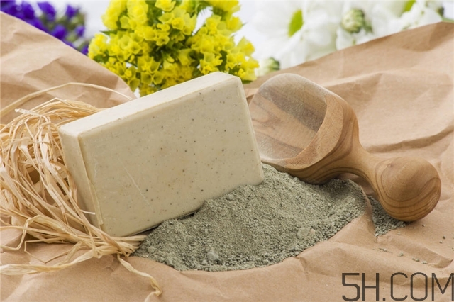 每天用硫磺皂洗臉好嗎 硫磺皂可以洗臉嗎 每天用硫磺皂洗臉好嗎 硫磺皂可以洗臉嗎