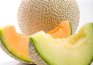 哈密瓜搭配什么榨汁好喝？產(chǎn)婦吃哈密瓜的好處