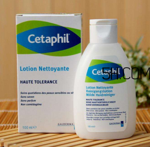 絲塔芙洗面奶是皂基嗎？絲塔芙洗面奶是酸性嗎？