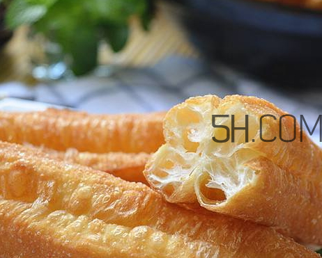 油條炸出來(lái)為什么硬 為什么炸的油條發(fā)硬 油條炸出來(lái)為什么硬 為什么炸的油條發(fā)硬