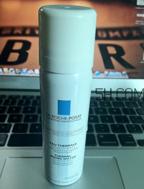 理膚泉噴霧和雅漾噴霧哪個(gè)好？