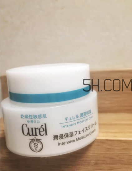 珂潤面霜和乳液哪個好？珂潤面霜和乳液區(qū)別