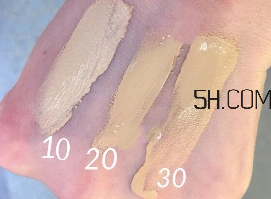 essence輕柔膚觸粉底慕斯粉底液價(jià)格_色號 essence輕柔膚觸粉底慕斯粉底液價(jià)格_色號