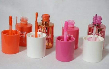 貝玲妃胭脂水發(fā)明故事 貝玲妃胭脂水不要涂唇 貝玲妃胭脂水發(fā)明故事 貝玲妃胭脂水不要涂唇