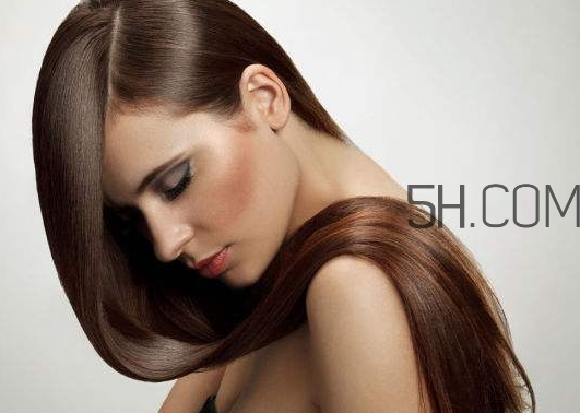 黑芝麻吃多久白發(fā)變黑？黑芝麻對頭發(fā)的功效