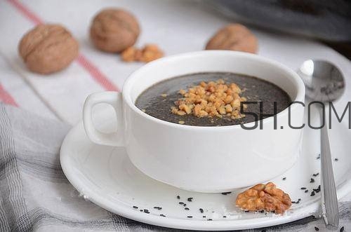黑芝麻糊什么時候吃最好？黑芝麻糊的做法大全