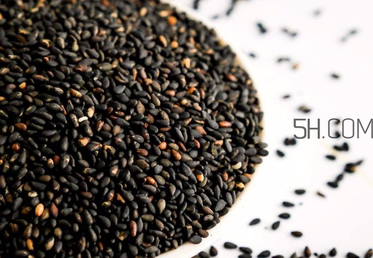 黑芝麻能補(bǔ)鈣嗎？黑芝麻怎么吃補(bǔ)鈣？