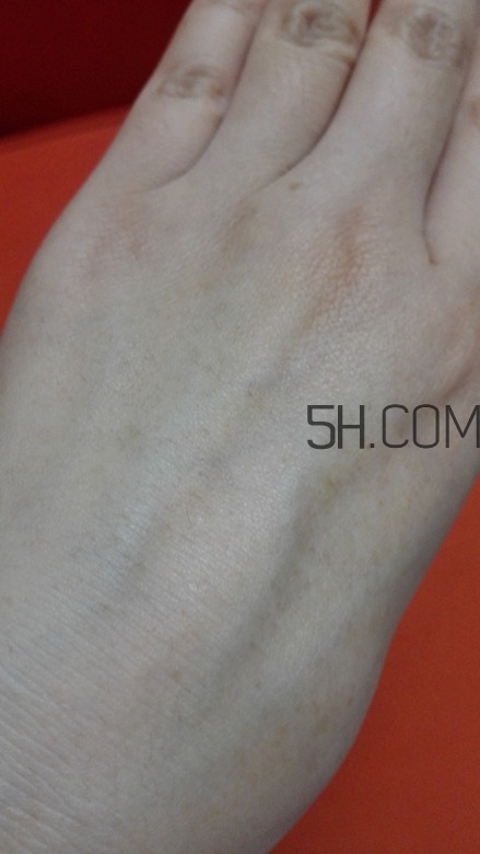 SIPIMO詩碧曼水動力沁透肌底保濕精華液怎么樣-價格 SIPIMO詩碧曼水動力沁透肌底保濕精華液怎么樣-價格