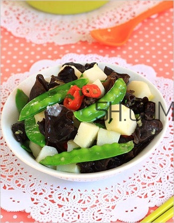 黑芝麻下奶嗎？黑芝麻怎么吃下奶？