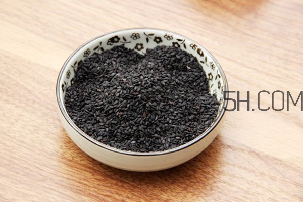 黑芝麻能多吃嗎？黑芝麻吃多了有什么壞處？