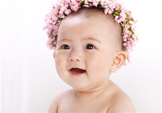 寶寶發(fā)燒嘔吐怎么辦？寶寶斜視怎么辦？