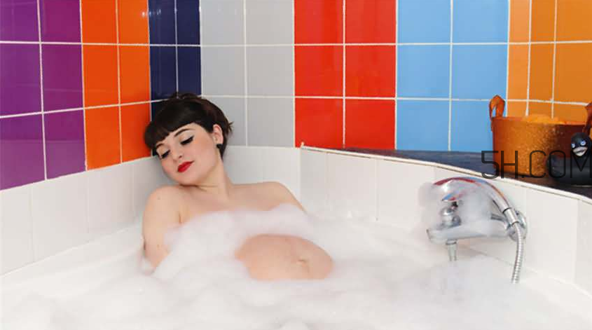 秋季孕媽泡腳需要注意什么？孕媽洗澡要注意哪些？