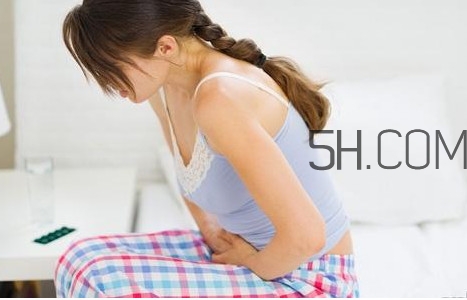 霉菌性陰炎怎么引起的？霉菌性陰炎嚴重嗎