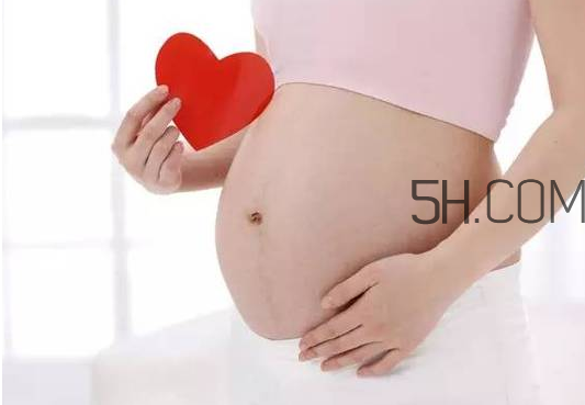 懷孕嘔吐吃什么可以緩解？孕婦哪幾種情況不能隨便摸肚子？