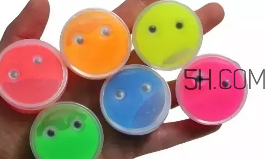 slime史萊姆是水晶泥嗎？史萊姆是什么做的