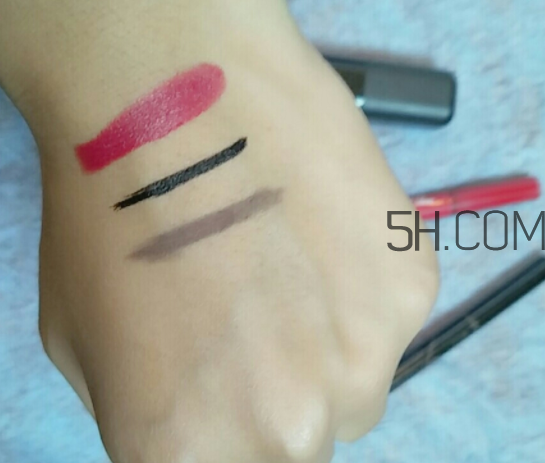 倩碧眼唇卸妝液怎么樣？倩碧眼唇卸妝液好用嗎？