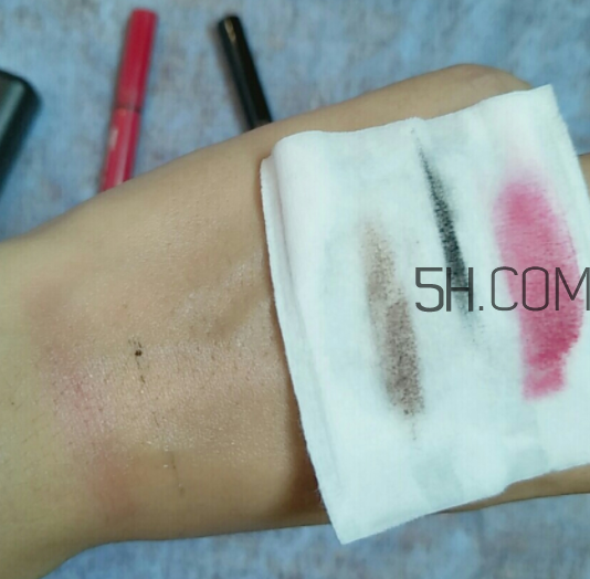 倩碧眼唇卸妝液怎么樣？倩碧眼唇卸妝液好用嗎？