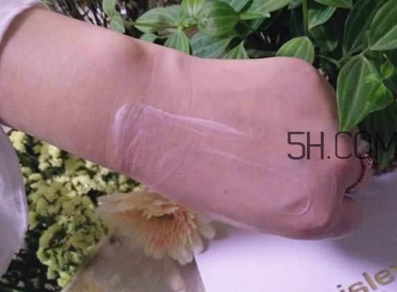 希思黎美頸霜是什么？希思黎美頸霜多少錢？